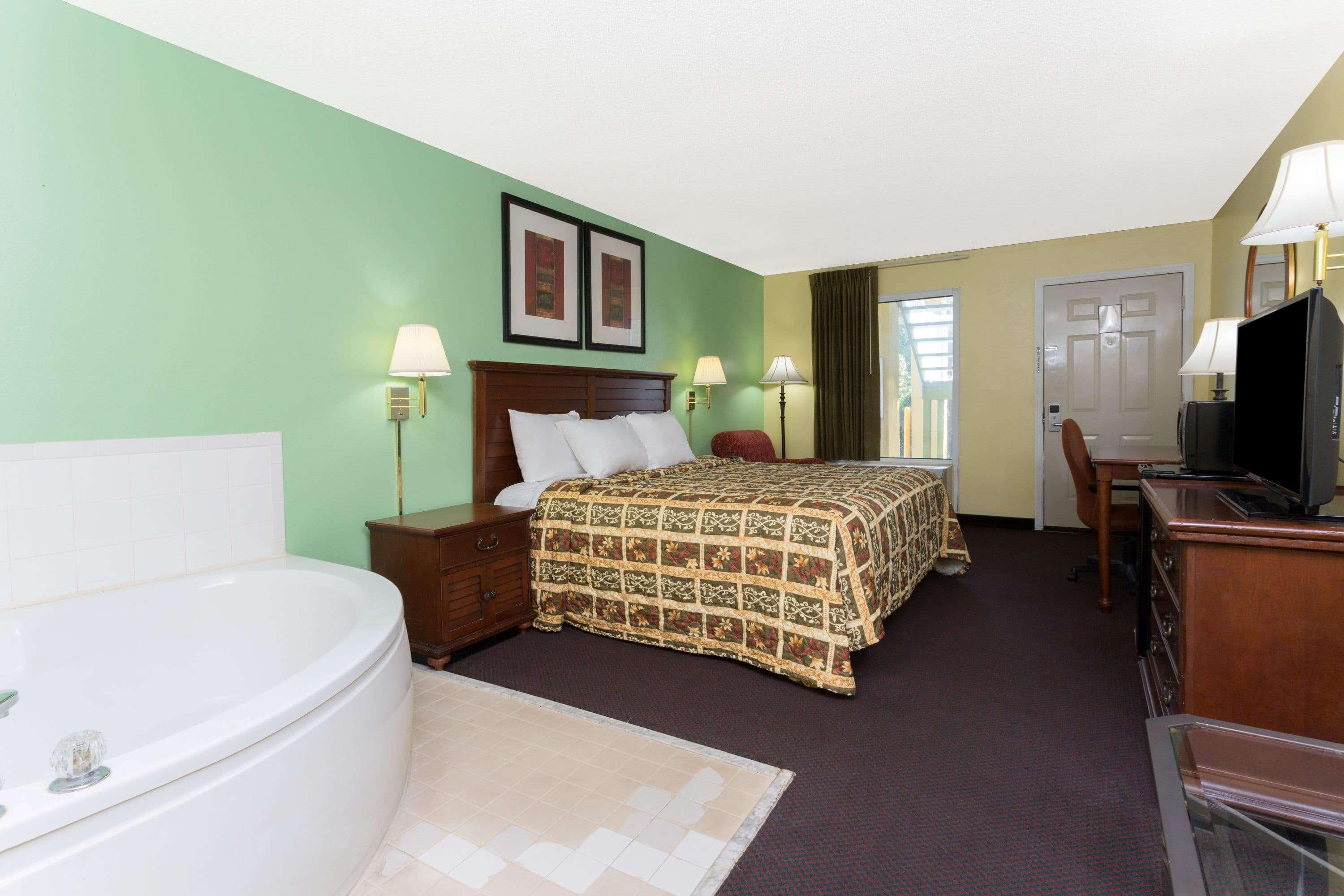 Days Inn Lamont/Монтиселло Экстерьер фото